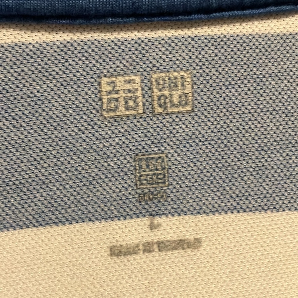 Uniqlo Brand - Blue and White Striped Shirt - Picture 3 of 8
